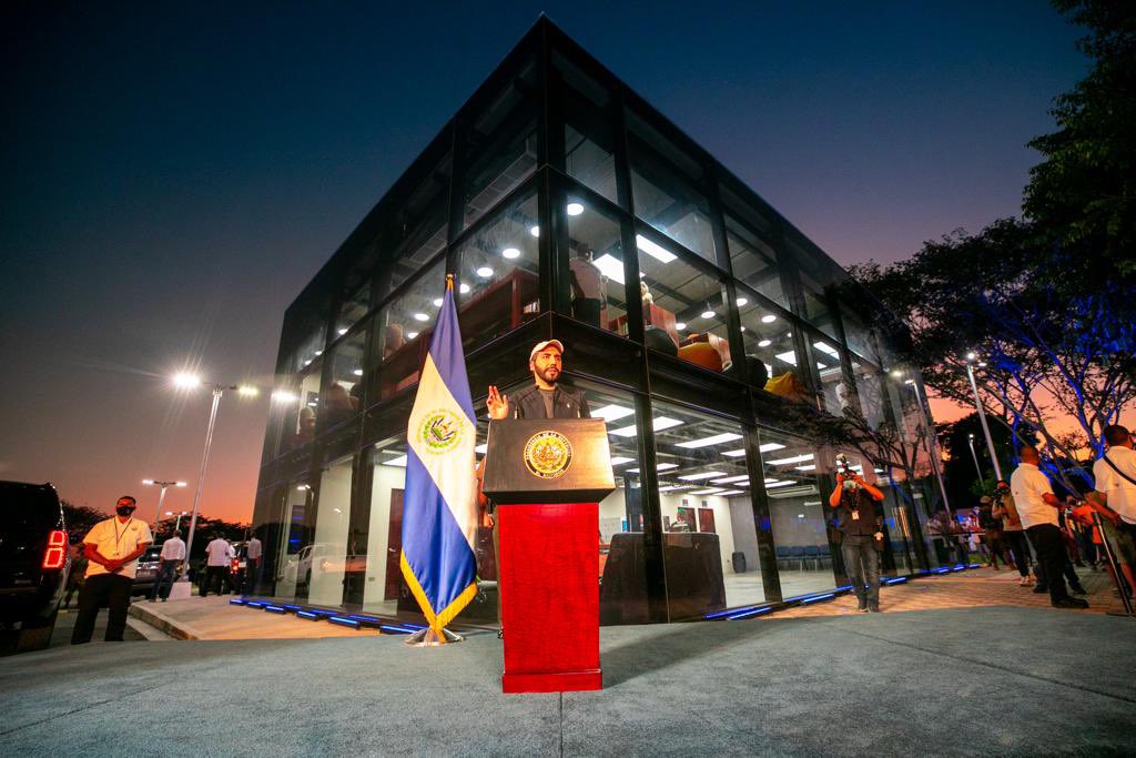 Presidente Bukele inaugura nuevos CUBOS en San Salvador y San Miguel presidente-bukele-inaugura-nuevos-cubos-en-san-salvador-y-san-miguel